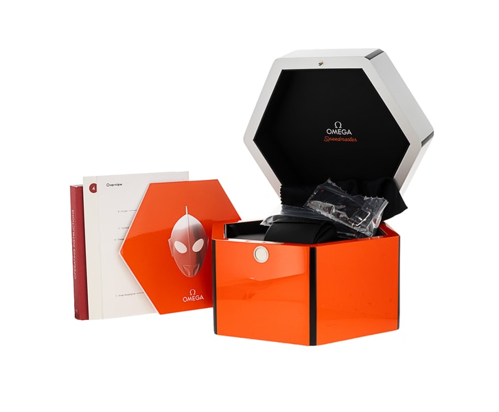 Omega Speedmaster Ultraman 311.12.42.30.01.001